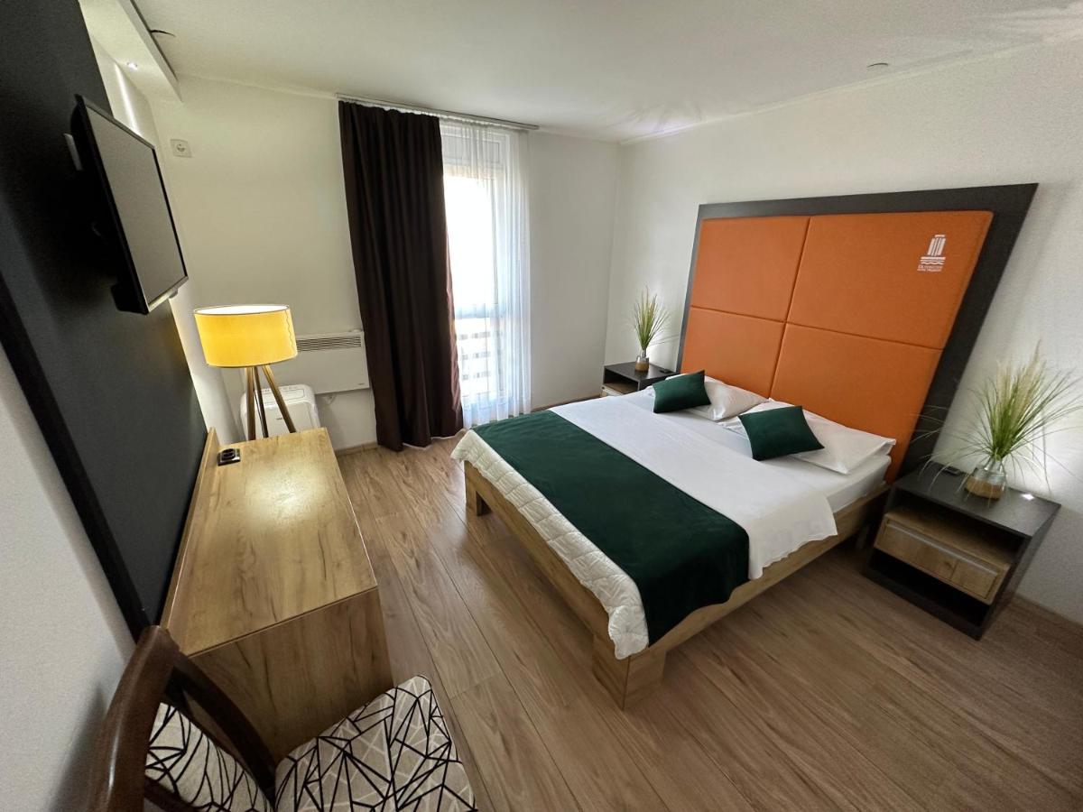 Business Hotel Prijedor Ngoại thất bức ảnh